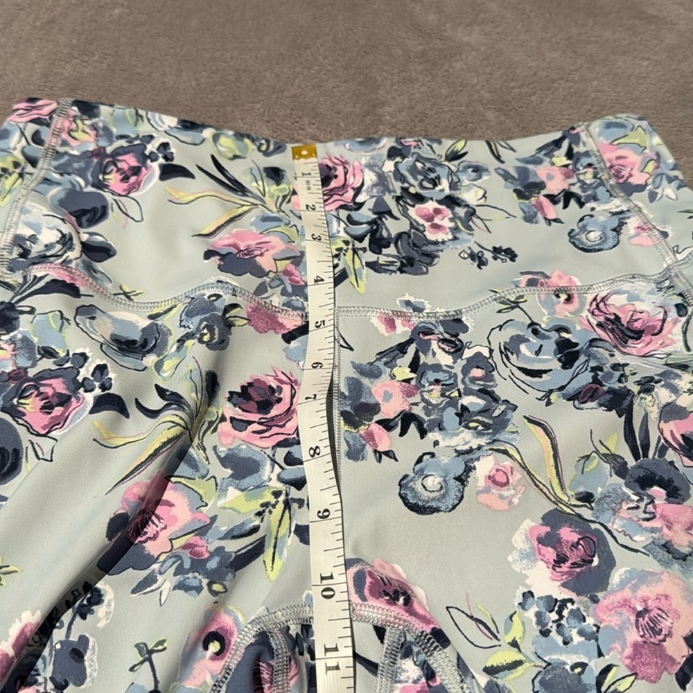 Vera Bradley Active Wear‎ Large Leggings- Blue with Pink Flowers - Picture 5 of 8